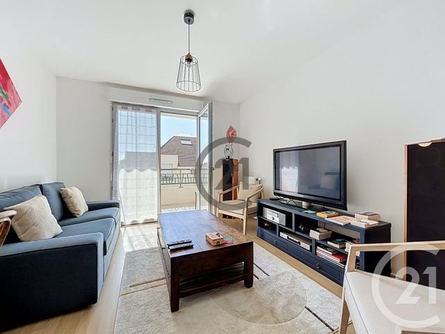 Appartement F2 à vendre - 2 pièces - 42.22 m2 - MONTEREAU FAULT YONNE - 77 - ILE-DE-FRANCE - Century 21 Martinot Immobilier