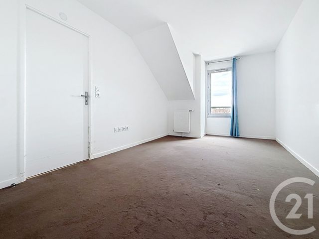 Appartement F2 à louer - 2 pièces - 44.11 m2 - MONTEREAU FAULT YONNE - 77 - ILE-DE-FRANCE - Century 21 Martinot Immobilier