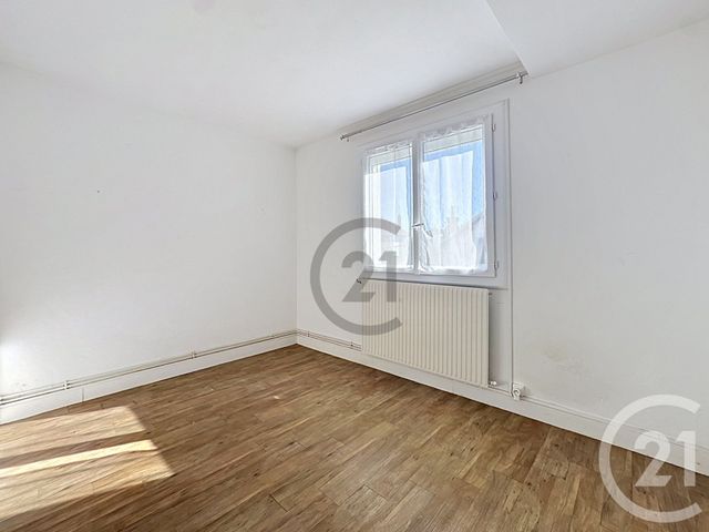 Appartement F3 à vendre - 3 pièces - 61.75 m2 - MONTEREAU FAULT YONNE - 77 - ILE-DE-FRANCE - Century 21 Martinot Immobilier