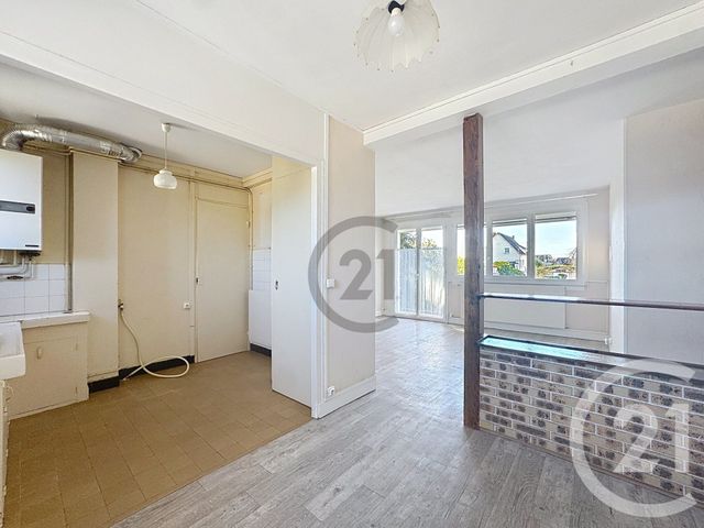 Appartement F3 à vendre - 3 pièces - 61.75 m2 - MONTEREAU FAULT YONNE - 77 - ILE-DE-FRANCE - Century 21 Martinot Immobilier