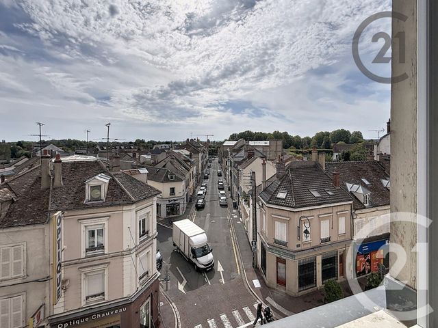 Appartement F3 à louer - 3 pièces - 51.22 m2 - MONTEREAU FAULT YONNE - 77 - ILE-DE-FRANCE - Century 21 Martinot Immobilier