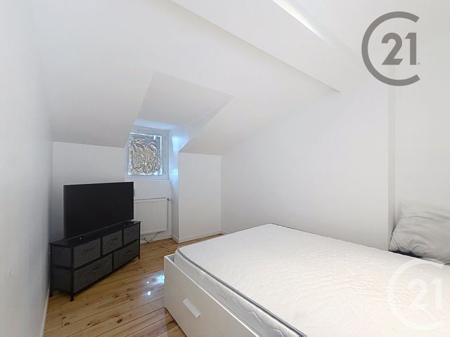 Appartement F3 à louer - 3 pièces - 51.22 m2 - MONTEREAU FAULT YONNE - 77 - ILE-DE-FRANCE - Century 21 Martinot Immobilier