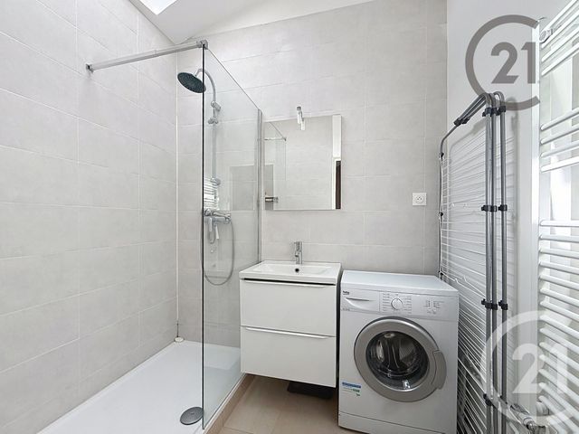 Appartement F3 à louer - 3 pièces - 51.22 m2 - MONTEREAU FAULT YONNE - 77 - ILE-DE-FRANCE - Century 21 Martinot Immobilier