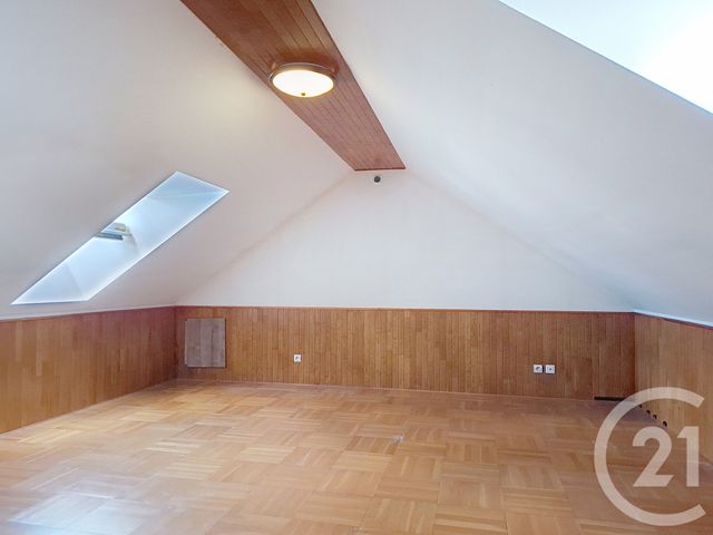 maison à vendre - 4 pièces - 97.0 m2 - LE CHATELET EN BRIE - 77 - ILE-DE-FRANCE - Century 21 Martinot Immobilier