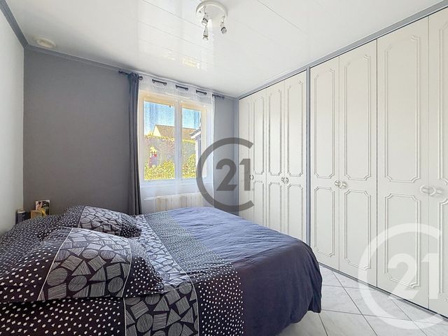 maison à vendre - 4 pièces - 74.0 m2 - CANNES ECLUSE - 77 - ILE-DE-FRANCE - Century 21 Martinot Immobilier