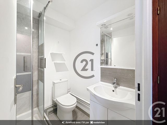 Appartement F1 à louer - 1 pièce - 26.98 m2 - MONTEREAU FAULT YONNE - 77 - ILE-DE-FRANCE - Century 21 Martinot Immobilier