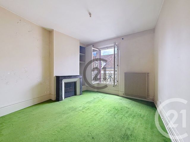 Appartement F2 à vendre - 2 pièces - 64.32 m2 - MONTEREAU FAULT YONNE - 77 - ILE-DE-FRANCE - Century 21 Martinot Immobilier