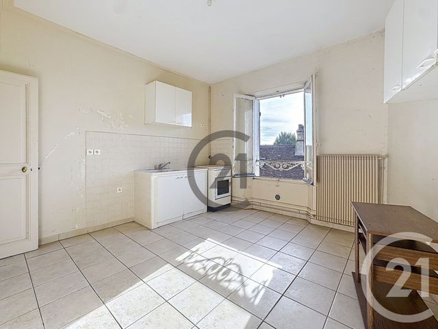 Appartement F2 à vendre - 2 pièces - 64.32 m2 - MONTEREAU FAULT YONNE - 77 - ILE-DE-FRANCE - Century 21 Martinot Immobilier