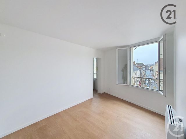 Appartement F1 à louer - 1 pièce - 22.22 m2 - MONTEREAU FAULT YONNE - 77 - ILE-DE-FRANCE - Century 21 Martinot Immobilier