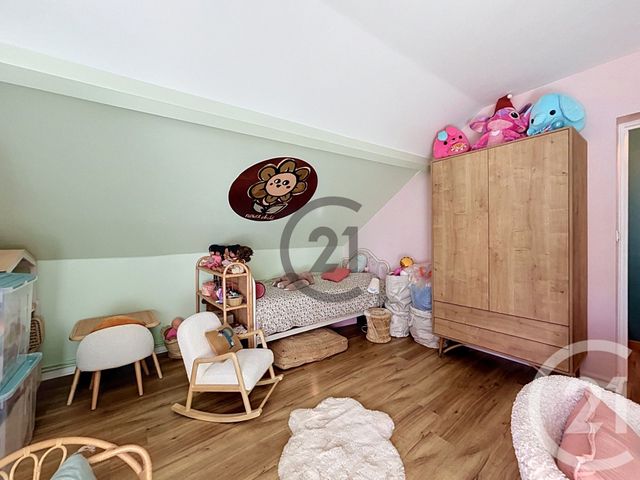 maison à vendre - 5 pièces - 96.67 m2 - MONTEREAU FAULT YONNE - 77 - ILE-DE-FRANCE - Century 21 Martinot Immobilier