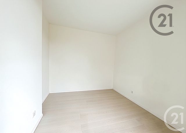 Appartement F1 à louer - 1 pièce - 22.0 m2 - MONTEREAU FAULT YONNE - 77 - ILE-DE-FRANCE - Century 21 Martinot Immobilier