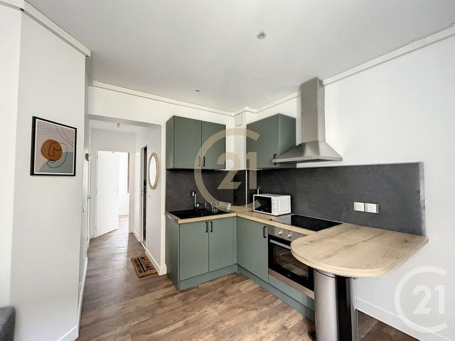 Appartement à louer - 2 pièces - 29.12 m2 - MONTEREAU FAULT YONNE - 77 - ILE-DE-FRANCE - Century 21 Martinot Immobilier