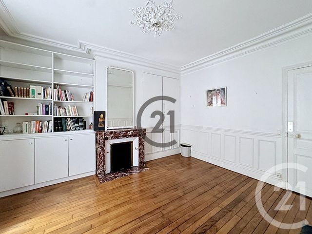 Appartement F3 à vendre - 3 pièces - 70.21 m2 - MONTEREAU FAULT YONNE - 77 - ILE-DE-FRANCE - Century 21 Martinot Immobilier