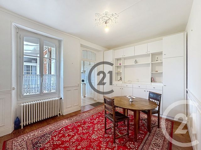 Appartement F3 à vendre - 3 pièces - 70.21 m2 - MONTEREAU FAULT YONNE - 77 - ILE-DE-FRANCE - Century 21 Martinot Immobilier