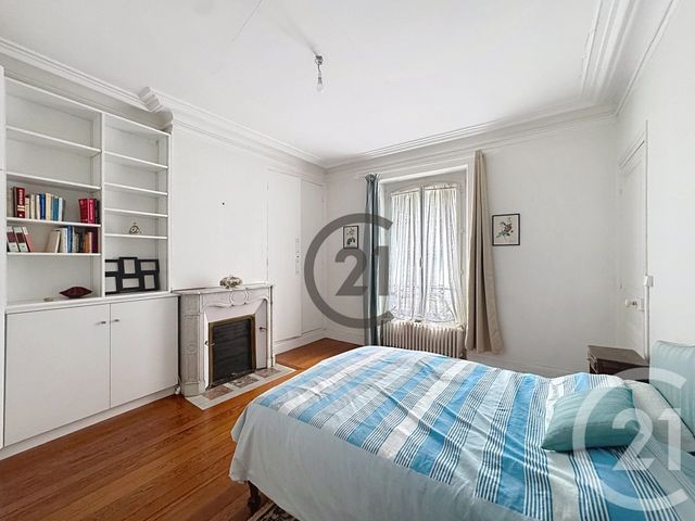 Appartement F3 à vendre - 3 pièces - 70.21 m2 - MONTEREAU FAULT YONNE - 77 - ILE-DE-FRANCE - Century 21 Martinot Immobilier