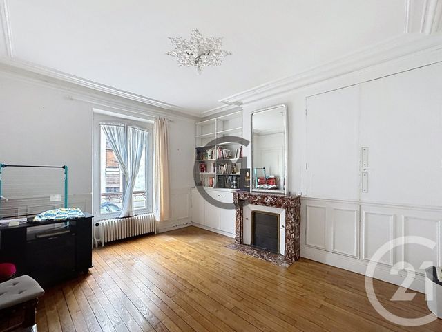 Appartement F3 à vendre - 3 pièces - 70.21 m2 - MONTEREAU FAULT YONNE - 77 - ILE-DE-FRANCE - Century 21 Martinot Immobilier