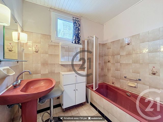 maison à vendre - 3 pièces - 78.11 m2 - MONTEREAU FAULT YONNE - 77 - ILE-DE-FRANCE - Century 21 Martinot Immobilier