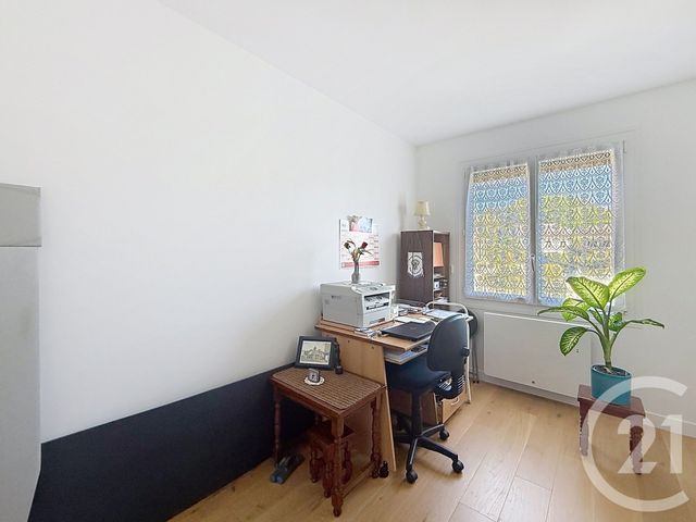 maison à vendre - 4 pièces - 78.2 m2 - MONTEREAU FAULT YONNE - 77 - ILE-DE-FRANCE - Century 21 Martinot Immobilier
