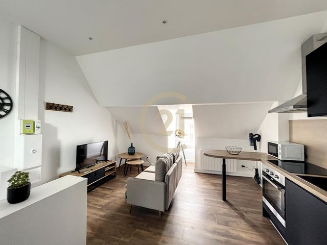 appartement à louer - 2 pièces - 20.7 m2 - MONTEREAU FAULT YONNE - 77 - ILE-DE-FRANCE - Century 21 Martinot Immobilier